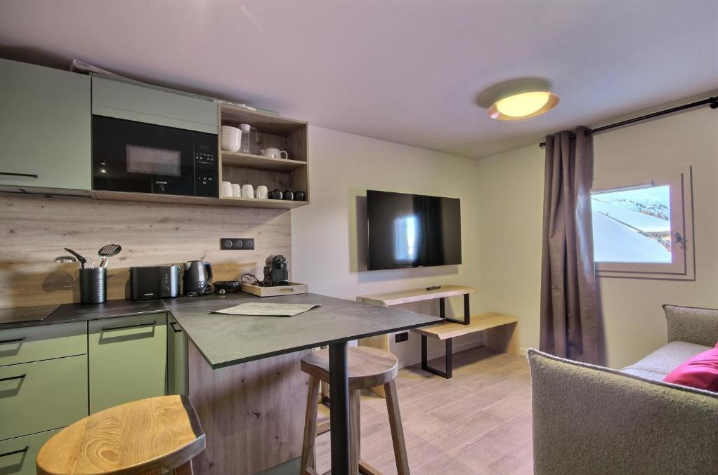 Chalet-Plagne-Soleil-REF74154785