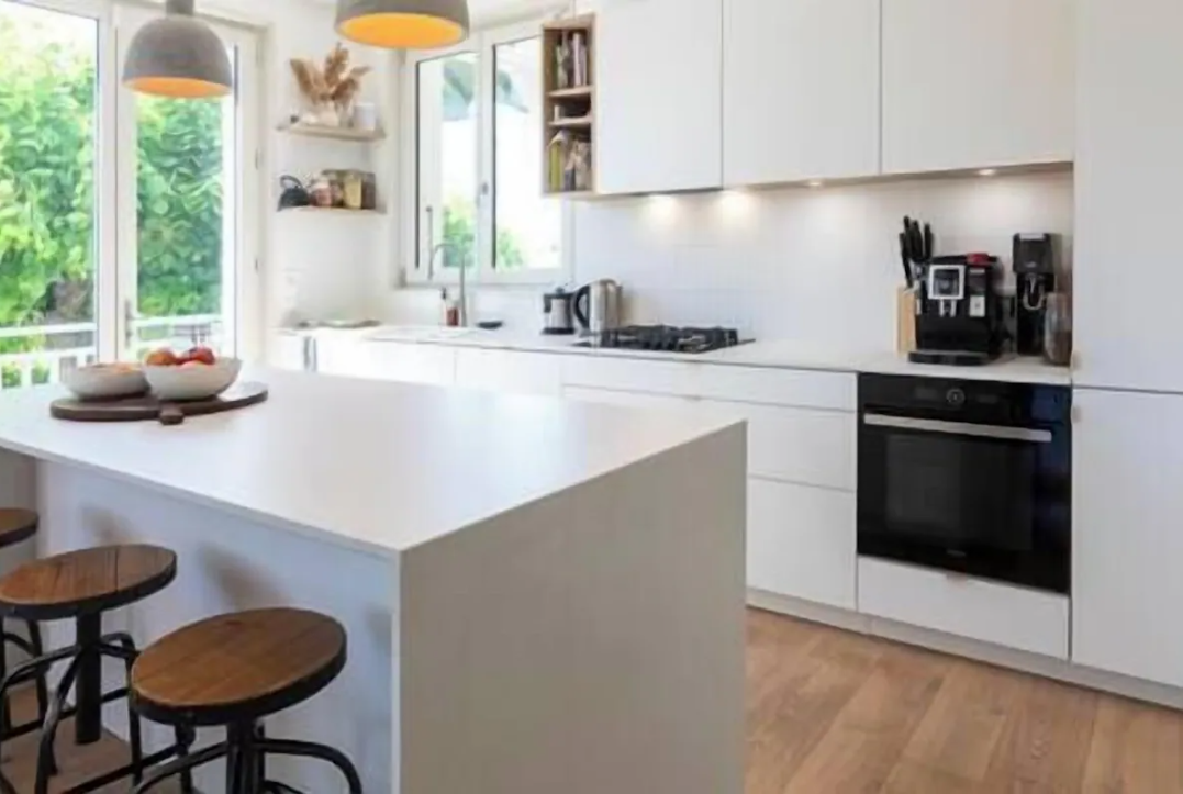 Villa-Veyrier-du-Lac-REF7539635