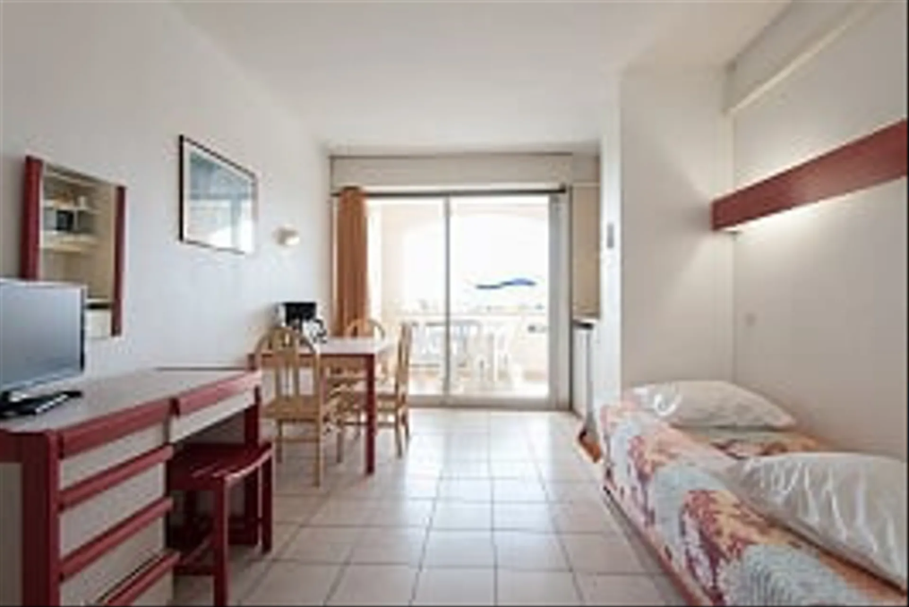 Studio-Cap-dAgde-REF9633574