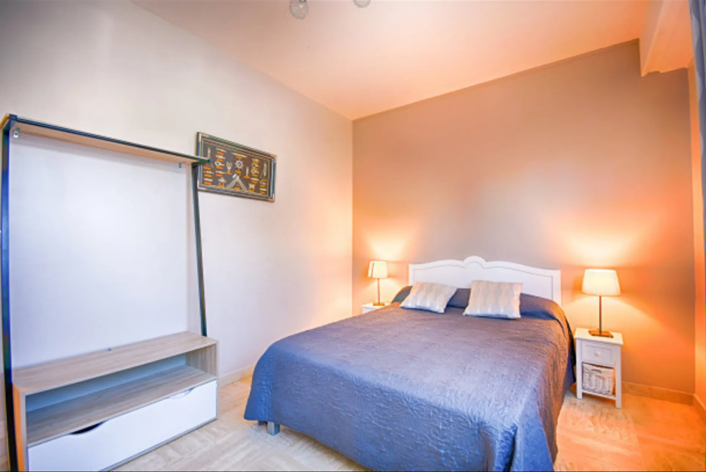 Appartement-Juan-les-Pins-REF1313596